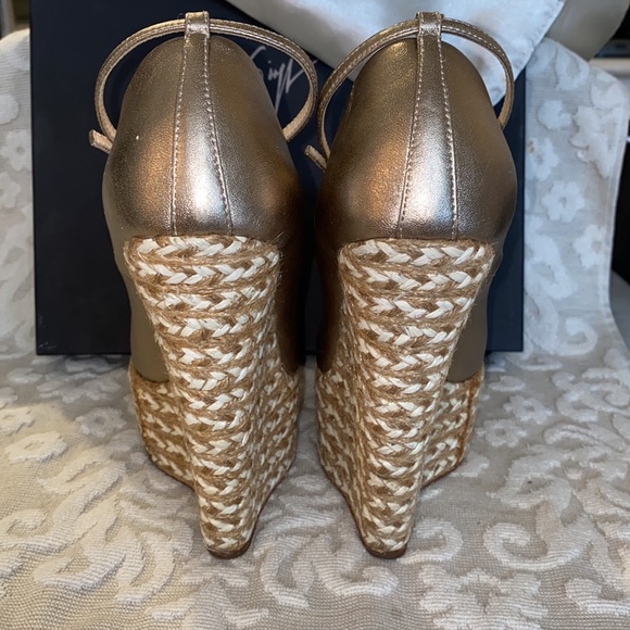 Giuseppe Zanotti Cumber 105 Sandalo - Picture 8 of 8